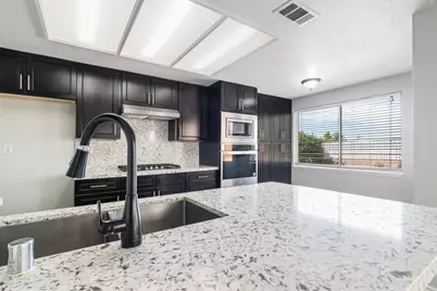 25077 Via Las Lomas, Murrieta, CA 92562 - Photo 21