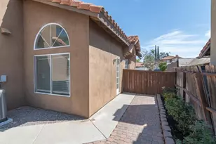 25077 Via Las Lomas, Murrieta, CA 92562 - Photo 47
