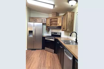 1300 W Menlo Avenue #200, Hemet, CA 92543 - Photo 15