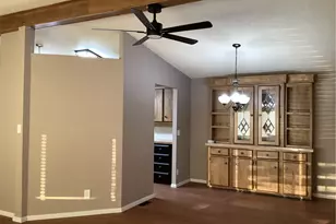 1300 W Menlo Ave, Hemet, CA 92543 - Photo 5