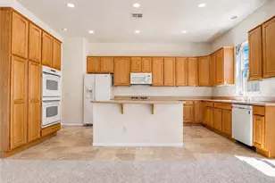 987 Avenal, Beaumont, CA 92223 - Photo 5