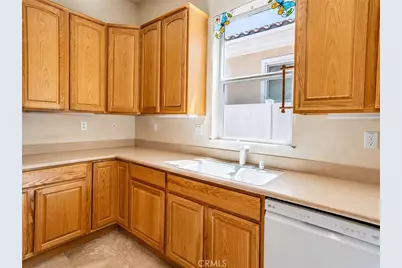 987 Avenal, Beaumont, CA 92223 - Photo 7