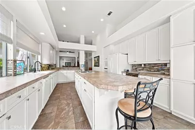 37775 Bear View Circle, Murrieta, CA 92562 - Photo 11