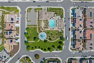 24289 Bay Laurel Ave, Murrieta, CA 92562 - Photo 35