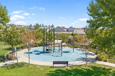 24237 Hazelnut Avenue, Murrieta, CA 92562 - Photo 37