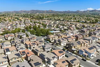 24237 Hazelnut Avenue, Murrieta, CA 92562 - Photo 33