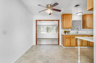 40225 Frances Ln, Hemet, CA 92543 - Photo 7