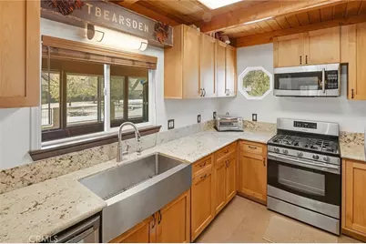 39196 Seminole Drive, Fawnskin, CA 92333 - Photo 29