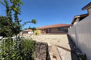38078 Calle De Amor, Murrieta, CA 92563 - Photo 35