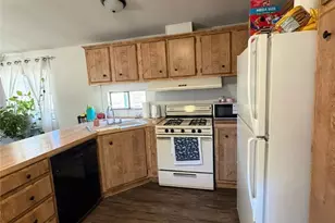 37525 E Benton Rd, Temecula, CA 92592 - Photo 5