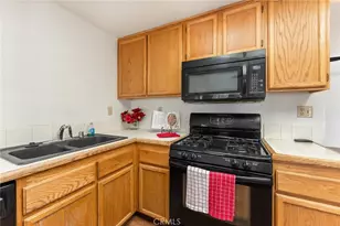 1489 S Palm Ave, Hemet, CA 92543 - Photo 23