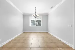 33421 Barrington Dr, Temecula, CA 92592 - Photo 5