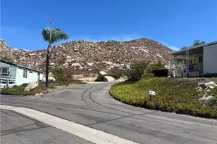 1700 S State, Hemet, CA 92543 - Photo 3