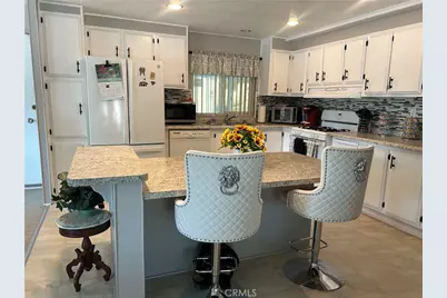1700 S State #87, Hemet, CA 92543 - Photo 13
