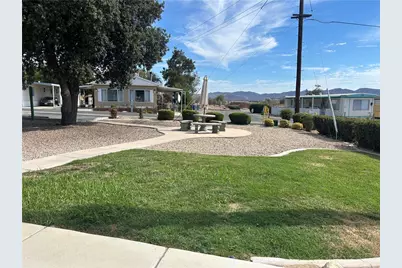 1700 S State #87, Hemet, CA 92543 - Photo 25
