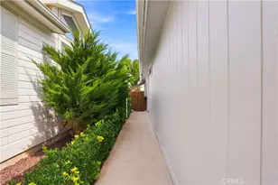 27250 Murrieta, Menifee, CA 92586 - Photo 3
