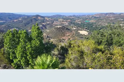 41420 Hacienda Drive, Murrieta, CA 92562 - Photo 13