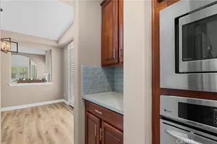 24027 Semillon, Murrieta, CA 92562 - Photo 9