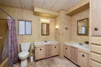 725 W Thornton, Hemet, CA 92543 - Photo 19