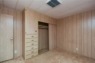 725 W Thornton, Hemet, CA 92543 - Photo 21