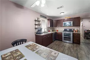 1056 Dahlia Ct, Hemet, CA 92545 - Photo 9