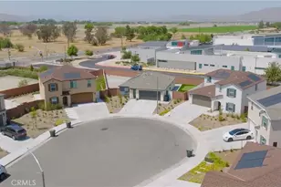1352 Braided Mane Dr, San Jacinto, CA 92582 - Photo 25