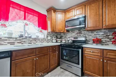 3017 Lake View Drive, Perris, CA 92571 - Photo 5