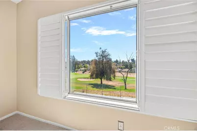 30975 Brassie Ln, Temecula, CA 92591 - Photo 17