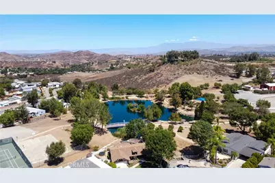 33501 Hidden Hollow, Wildomar, CA 92595 - Photo 37