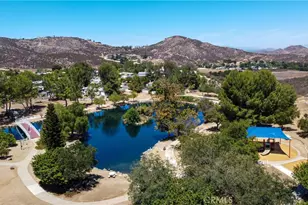 33501 Hidden Hollow, Wildomar, CA 92595 - Photo 39