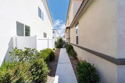 36414 Arcs, Winchester, CA 92596 - Photo 7