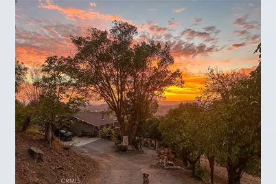 6051 Rainbow Heights, Fallbrook, CA 92028 - Photo 17