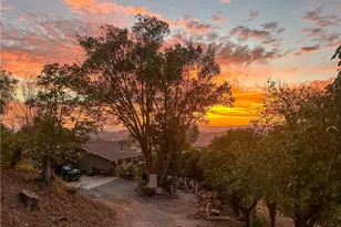 6051 Rainbow Heights, Fallbrook, CA 92028 - Photo 17