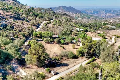 6051 Rainbow Heights, Fallbrook, CA 92028 - Photo 13