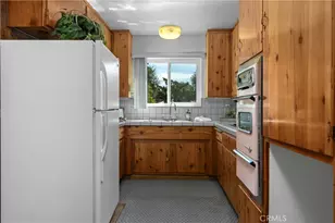 127 Brandenburg Ln, Fallbrook, CA 92028 - Photo 13