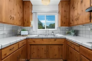 127 Brandenburg Ln, Fallbrook, CA 92028 - Photo 9