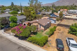 375 E 2nd, San Jacinto, CA 92583 - Photo 19