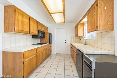 28030 Radford Drive, Menifee, CA 92586 - Photo 11