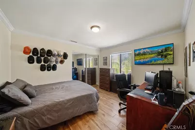22032 W San Joaquin Drive, Canyon Lake, CA 92587 - Photo 17