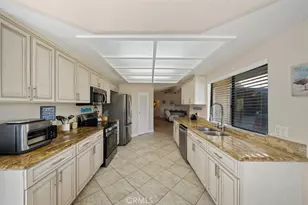 22032 W San Joaquin Dr, Canyon Lake, CA 92587 - Photo 15