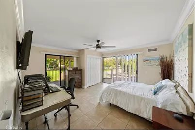22032 W San Joaquin Drive, Canyon Lake, CA 92587 - Photo 27