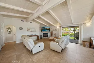 22032 W San Joaquin Dr, Canyon Lake, CA 92587 - Photo 9