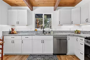 33007 Lone Pine, Running Springs, CA 92382 - Photo 3