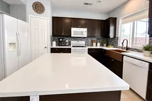 32635 Racquet Club, Lake Elsinore, CA 92530 - Photo 11