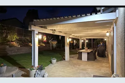 31681 Flowering Plum Court, Winchester, CA 92596 - Photo 9
