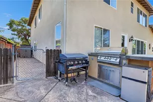 35211 Lilac Ln, Winchester, CA 92596 - Photo 33