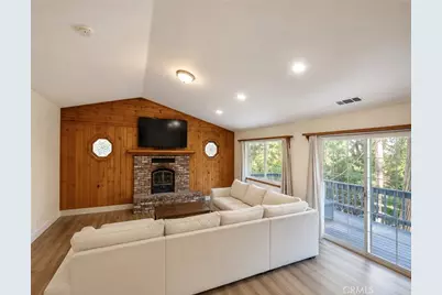 24645 Bernard, Crestline, CA 92325 - Photo 3