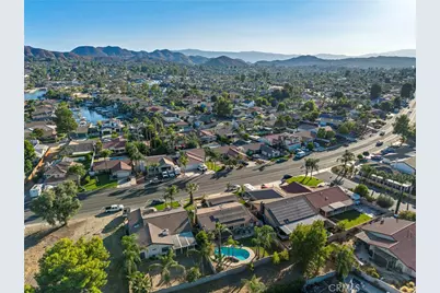 23874 Canyon Lake, Canyon Lake, CA 92587 - Photo 41