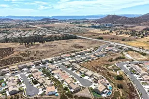 34376 Prairie Creek, Murrieta, CA 92563 - Photo 7