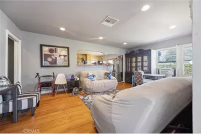 191 S San Gabriel, Pasadena, CA 91107 - Photo 3